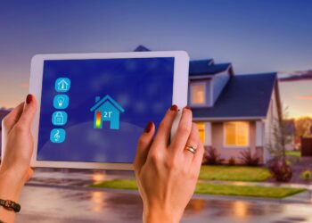 Smart Homes Smarter Designs: Tech Trends in Home Architecture